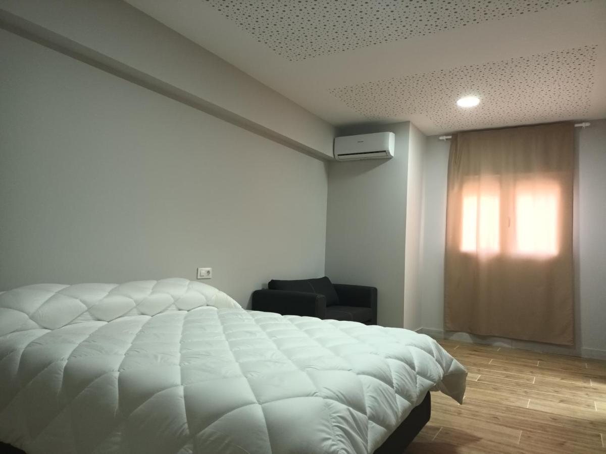 Hostal Cerro Del Castillo Jumilla Bagian luar foto